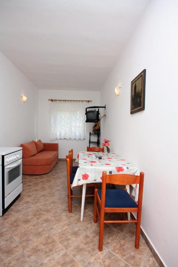 Apartments By The Sea Kampor, Rab - 4986 Экстерьер фото